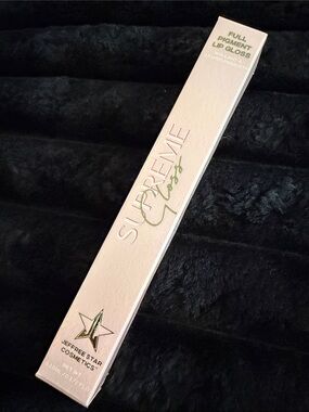 Dominatrix Lip Gloss Jeffree Star